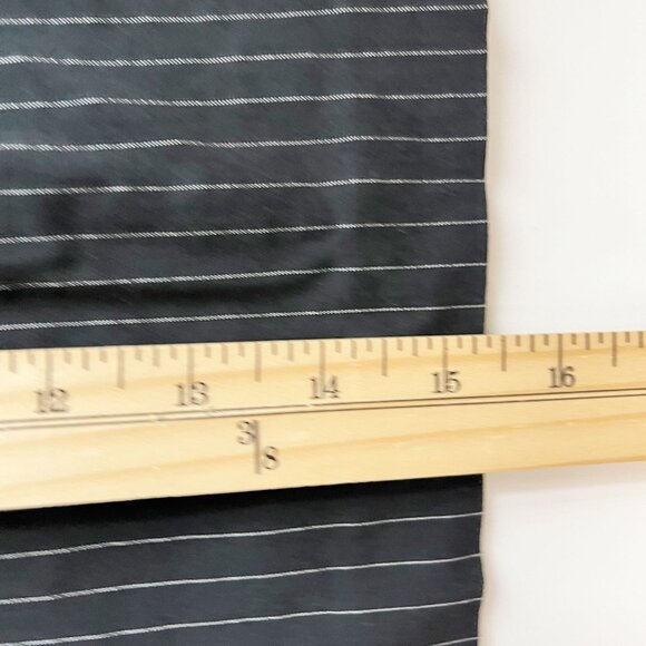 Vintage Express Y2K Black Pin Striped Mini Skirt - Size 6 - Picture 5 of 5